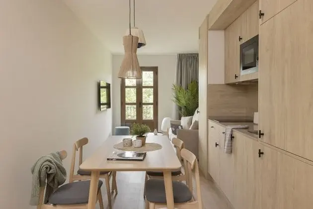 Apart Daire, 2 Yatak Odası, Balkon