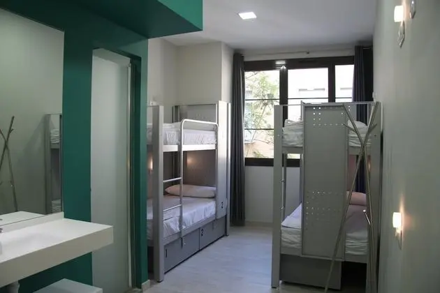 Ortak Ranzalı Oda, Karma Ranzalı Oda, Özel Banyo (12 beds)
