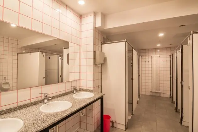 Yatakhanede Yatak Capacity 8 With Shared Bathroom