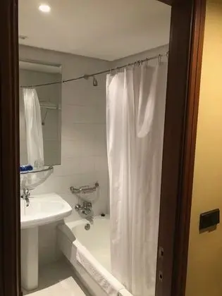 Standard Üç Kişilik Oda, 3 Tek Kişilik Yatak