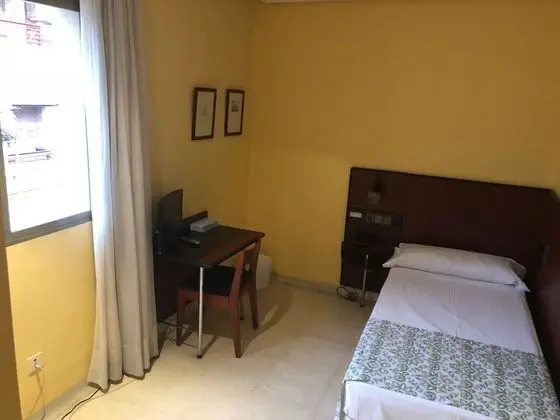 Tek Kişilik Oda