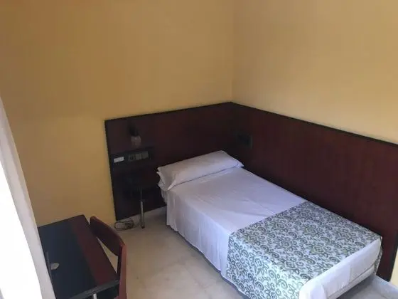 Tek Kişilik Oda