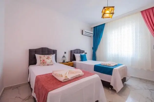 Villa 3+1 Oda-Özel Havuzlu, Doğa Manzaralı, Jakuzili