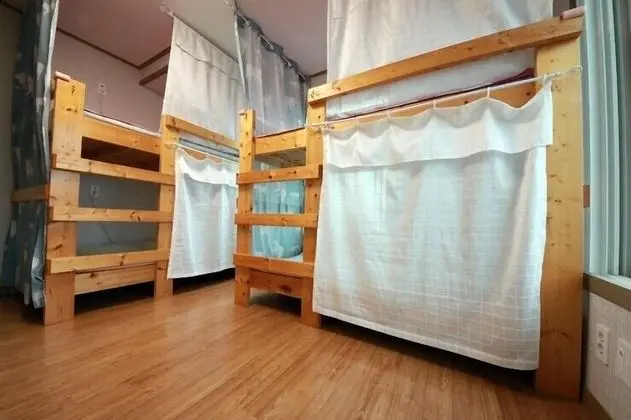 Ortak Ranzalı Oda, Sadece kadınlar için (6 persons)