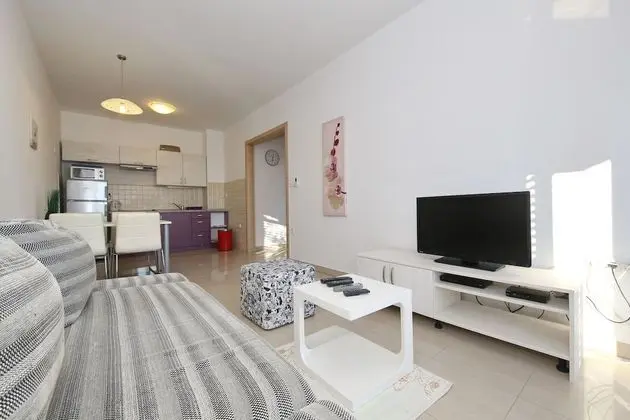 Basic Apart Daire, Plaj Manzaralı