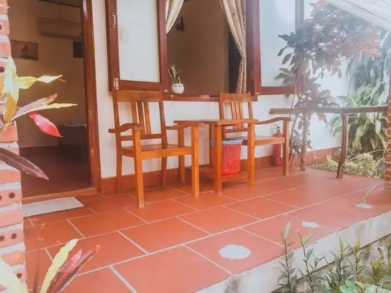 Deluxe Tek Büyük Yataklı Oda, Bahçeli