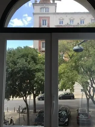 Tek Büyük Yataklı Oda, Ortak Banyo