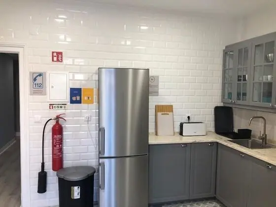 Tek Büyük Yataklı Oda, Ortak Banyo