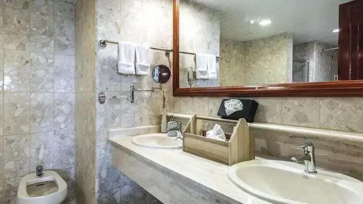 Süit, 1 Yatak Odası, Bahçe Manzaralı