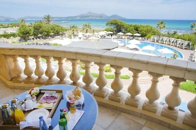 Suite Frontal Sea View (Adults max 3)