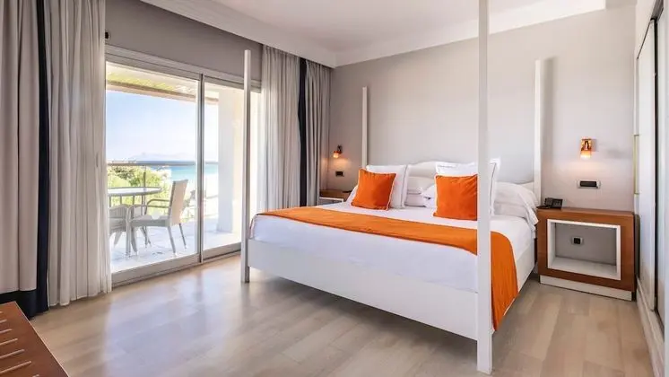 Suite Frontal Sea View (Adults max 3)