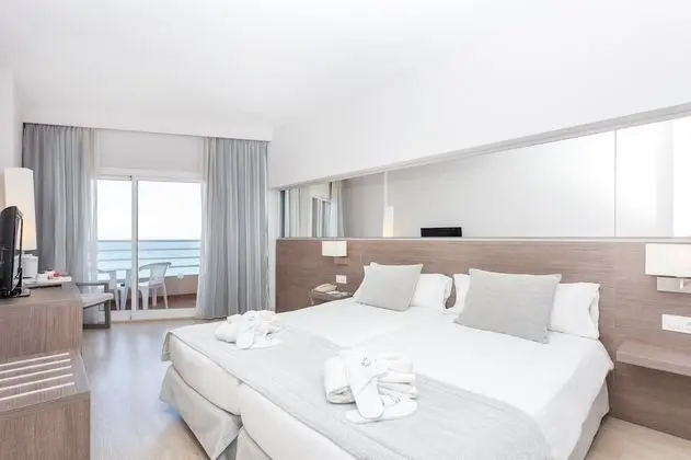 Üç Kişilik Oda, Deniz Manzaralı (2 Adults + 1 Child)