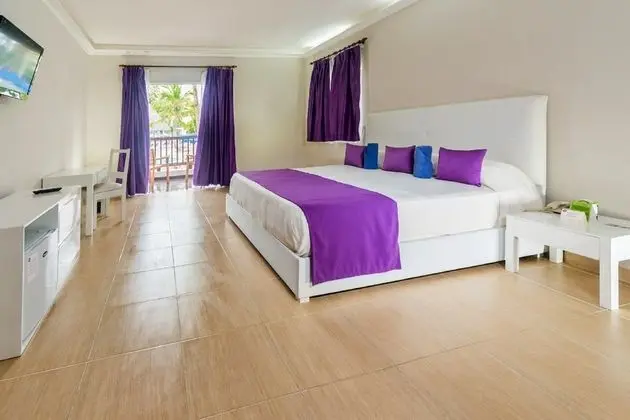 1 Çift ​​kişilik Yatak Pool View