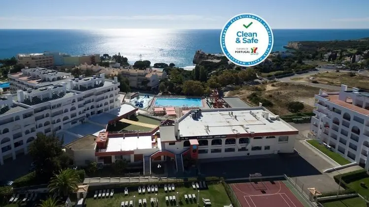 Family Oda, Kısmi Deniz Manzaralı (3 adults + 2 child )