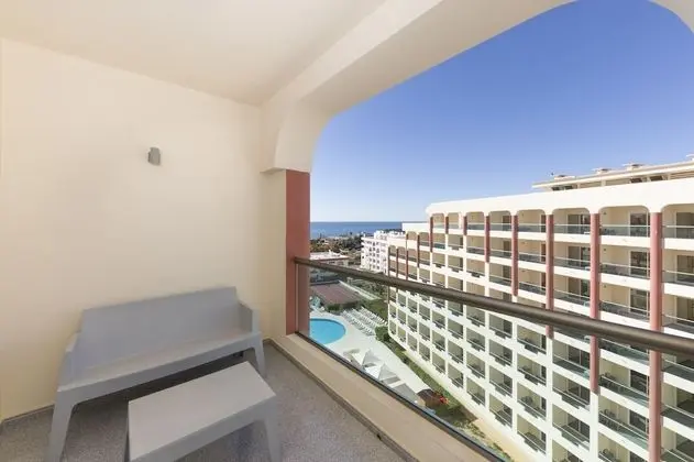 Family Oda, Kısmi Deniz Manzaralı (3 adults + 2 child )