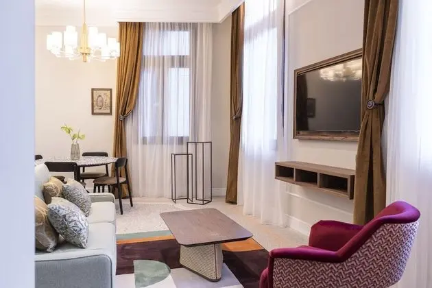 Superior Apart Daire