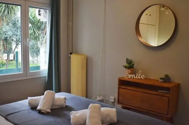 Design Apartment (Separate Apartment  50m from the hotel)