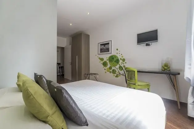 Tek Büyük Yataklı Oda