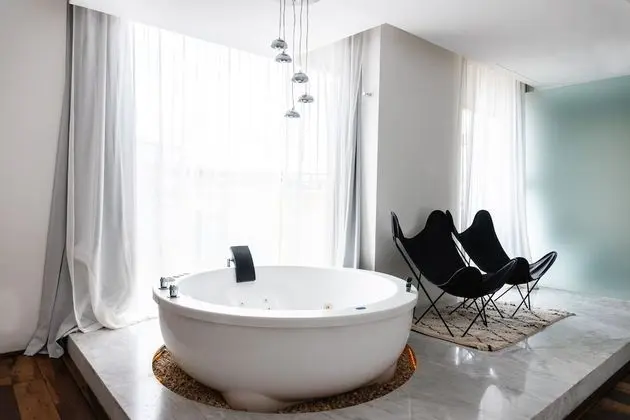 Master Suite