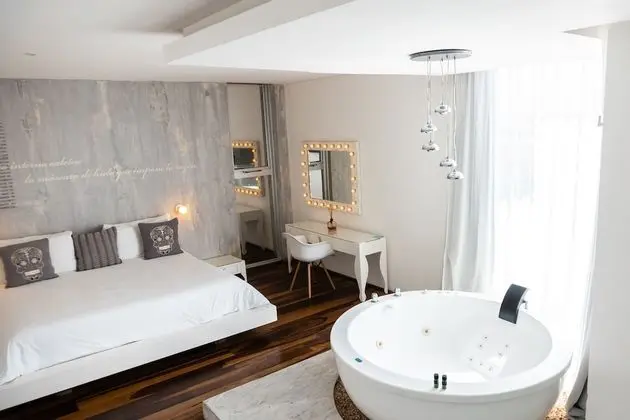Master Suite