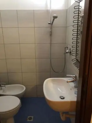 Standard Üç Kişilik Oda
