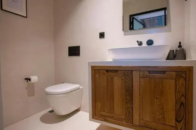 No: 1 Deluxe Double Room