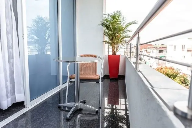 Junior Oda, Küçük Mutfak