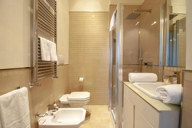 Superior Üç Kişilik Oda, Balkon (Via Tagliamento, 14)