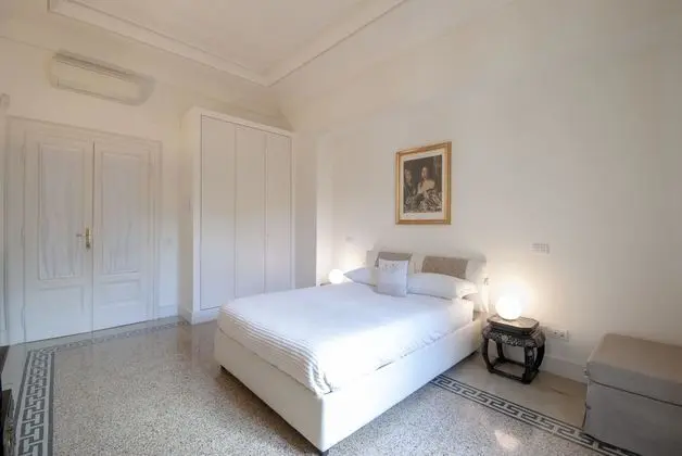 Tek Büyük Yataklı Oda, Özel Banyo (External (via tagliamento 14)