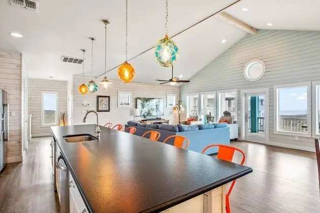 Ev, Birden Çok Yatak, Veranda (Beach-A-Holic)