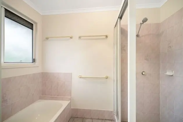 Ev (4 Bedrooms)