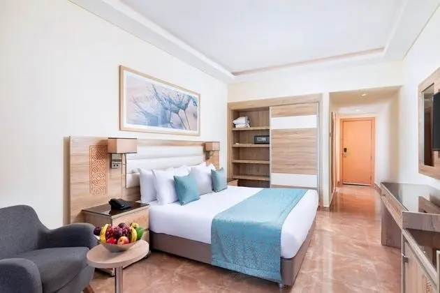 Deluxe Tek Büyük Yataklı Oda, Bahçe Manzaralı