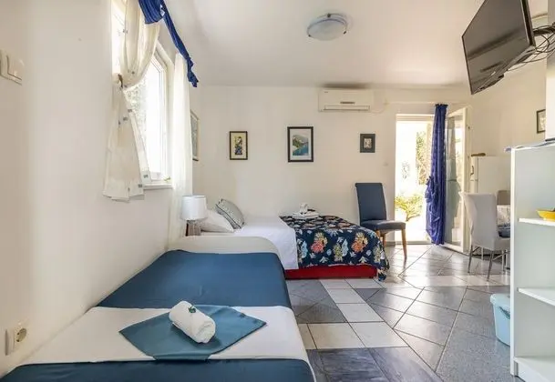 Family Stüdyo, 1 Çift Kişilik Yatak, Bahçeli (Beach Apartment Alenka Blue)