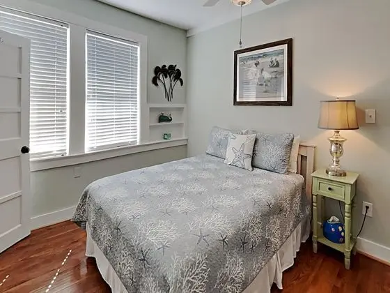 Ev, Birden Çok Yatak, Havuz Kullanımı, Havuz Manzaralı