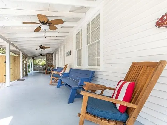 Ev, Birden Çok Yatak, Havuz Kullanımı, Havuz Manzaralı