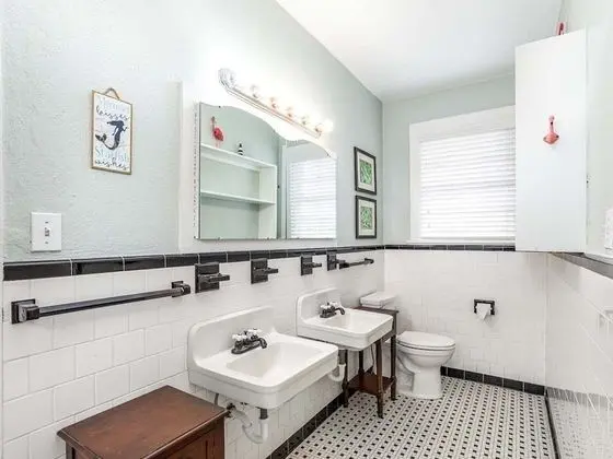 Ev, Birden Çok Yatak, Havuz Kullanımı, Havuz Manzaralı