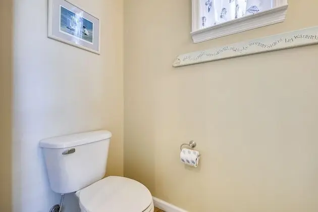 Ev, 2 Yatak Odası, Balkon, Havuz Manzaralı