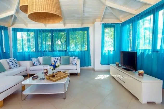 Deluxe Villa, 2 Yatak Odası, Kısmi Deniz Manzarası, Plaj Kenarı