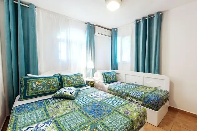 Senior Villa, 2 Yatak Odası, Bahçe Manzaralı, Bahçeli