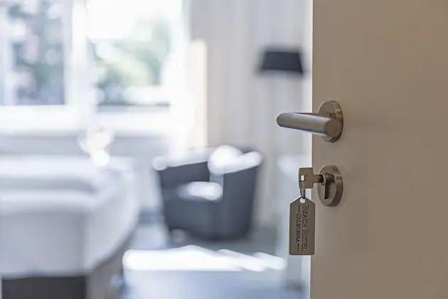 Tek Büyük Yataklı Oda, Okyanus Manzaralı