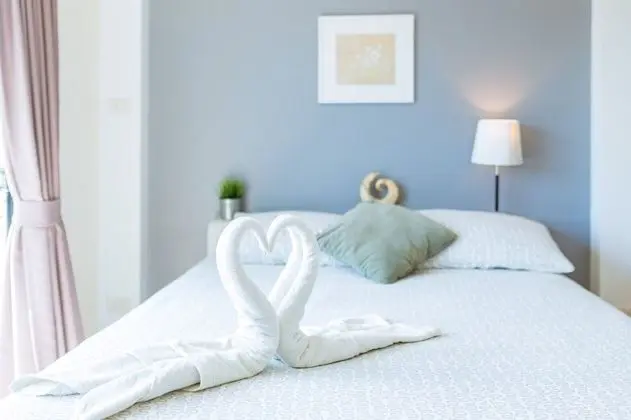 Superior Double Room, Balcony, Side Sea View