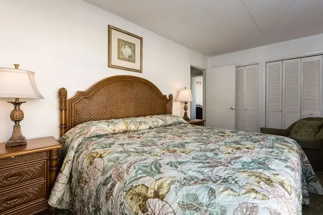 2 bedroom 2 bathroom condo
