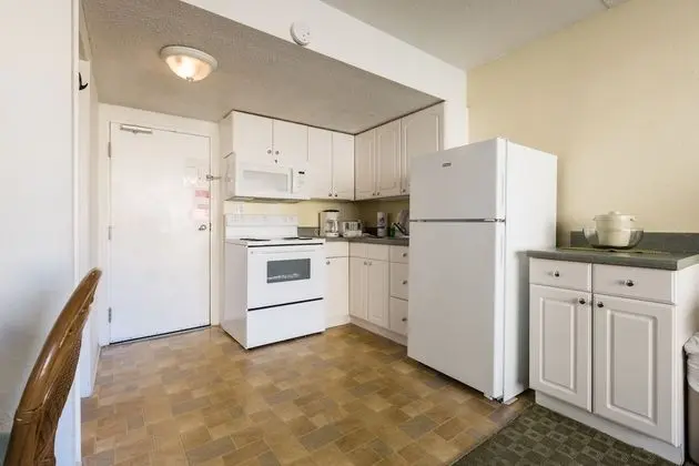 2 bedroom 2 bathroom condo