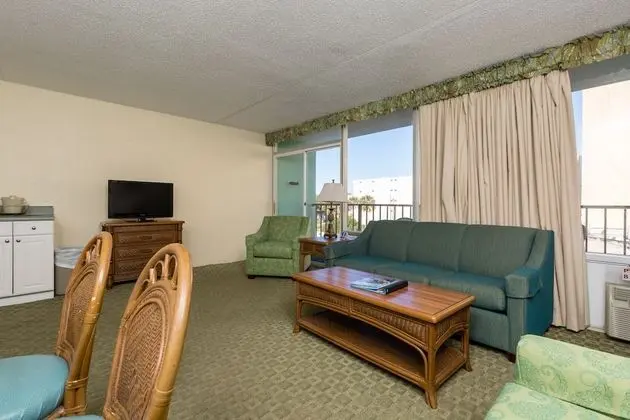 2 bedroom 2 bathroom condo