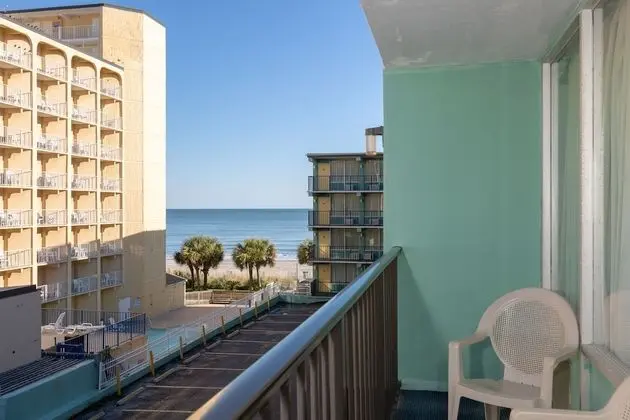 2 bedroom 2 bathroom condo