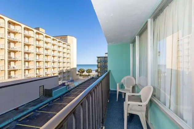 2 bedroom 2 bathroom condo