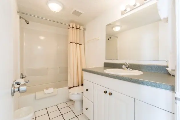 2 bedroom 2 bathroom condo