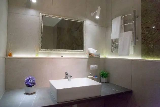 Design Tek Büyük veya İki Ayrı Yataklı Oda