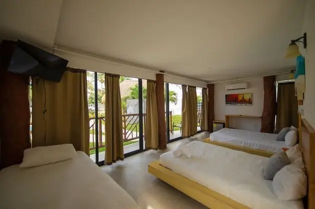 Palapa Family Suite Pool view