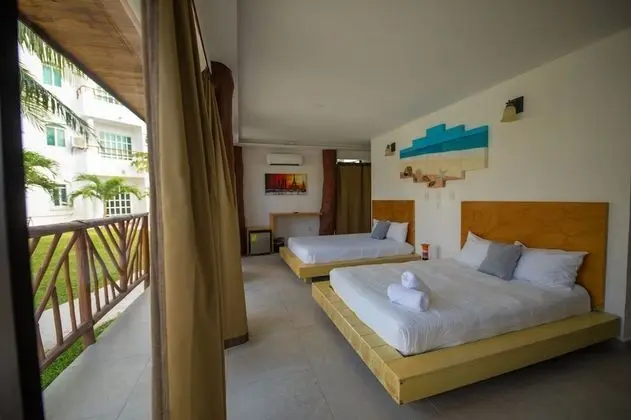 Palapa Family Suite Pool view